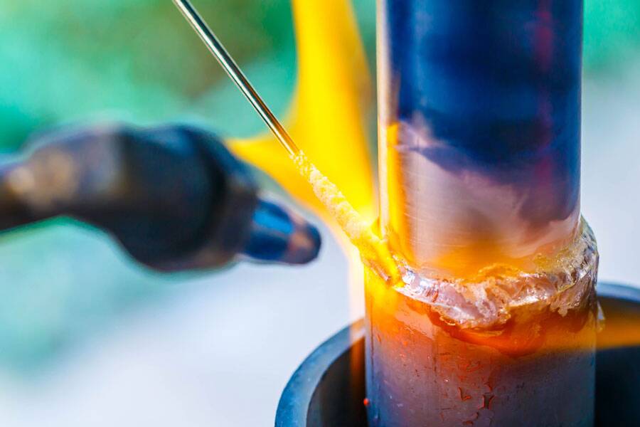 Sweating Pipes: Soldering A Copper Pipe Joint Step-by-Step