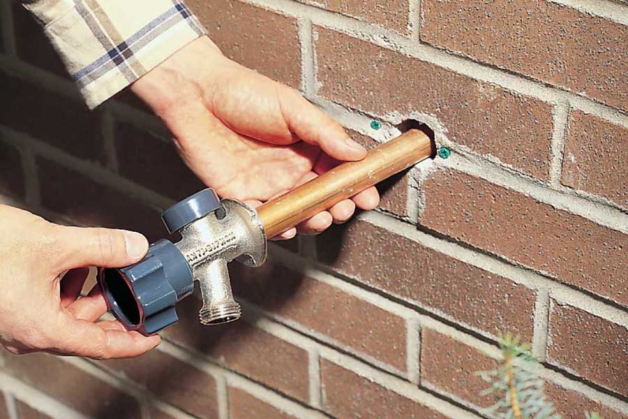 Is Your Outdoor Frost-Proof Faucet Leaking? Here’s How to Fix it!